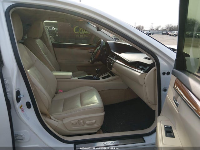 44452726 :رقم المزاد ، JTHBW1GG2E2074174 vin ، 2014 Lexus Es 300h مزاد بيع