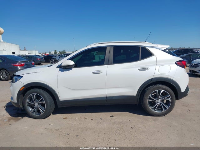 44452746 :رقم المزاد ، KL4MMDS28MB048197 vin ، 2021 Buick Encore Gx Fwd Select مزاد بيع