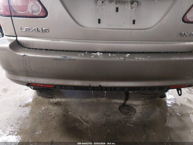 44452763 :رقم المزاد ، JT6HF10U4X0058723 vin ، 1999 Lexus Rx 300 مزاد بيع