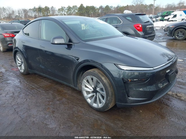 2026 TESLA MODEL Y 7SAYGDEE1TF553601 Photo 0