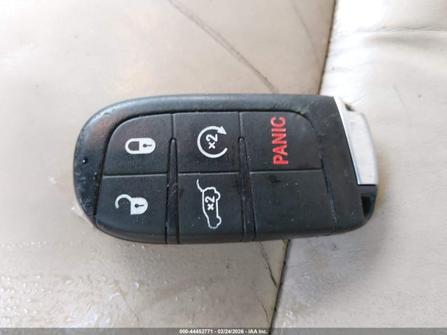1C4RJFBG3GC405134 Jeep Grand Cherokee Limited