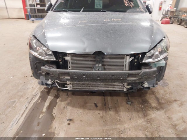 2017 Volkswagen Golf Sportwagen Tsi S მანქანა იყიდება აუქციონზე, vin: 3VW017AU0HM518638, აუქციონის ნომერი: 44452819