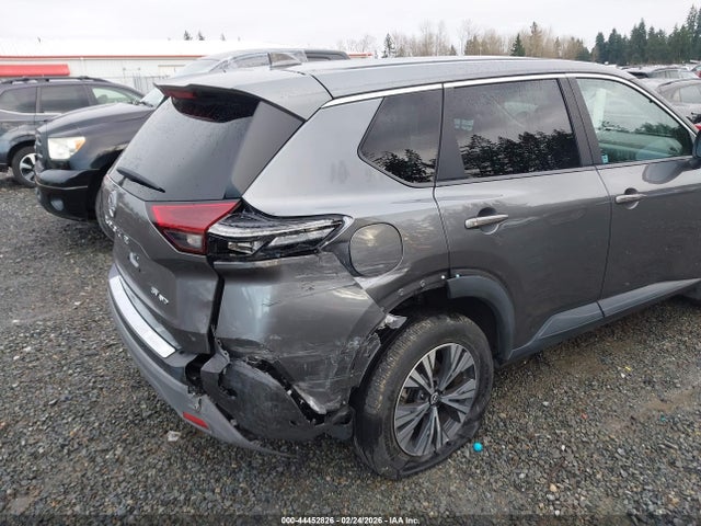 5N1BT3BB4NC688313 Nissan Rogue Sv Intelligent Awd