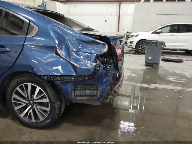 4S3BNAF68K3022938 Subaru Legacy 2.5i Premium