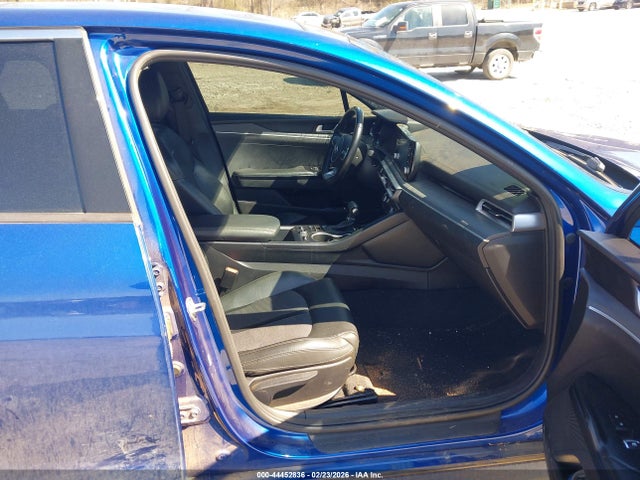 Продажа на аукционе авто 2021 Kia K5 Gt-line, vin: 5XXG64J21MG031136, номер лота: 44452836