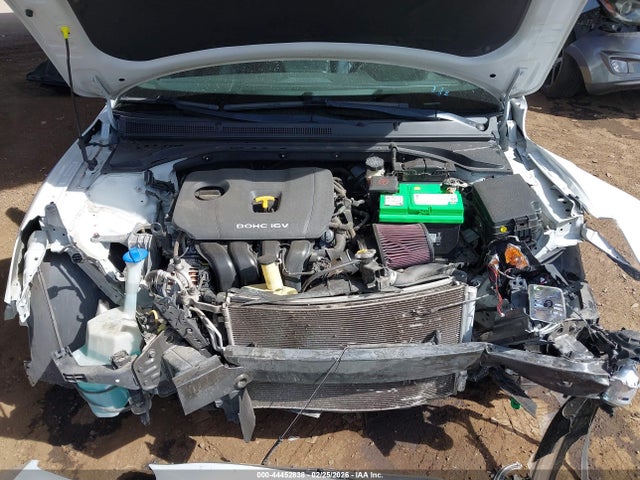 KMHTG6AF8KU003542 Hyundai Veloster 2.0 Premium