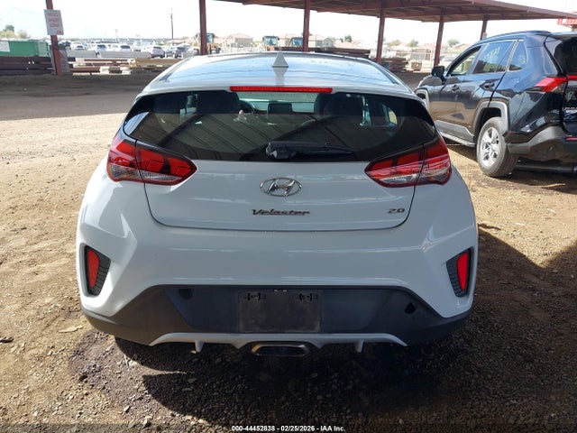 KMHTG6AF8KU003542 Hyundai Veloster 2.0 Premium