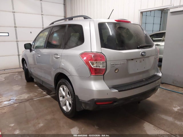 44452848 :رقم المزاد ، JF2SJADC2FH500558 vin ، 2015 Subaru Forester 2.5i Premium مزاد بيع