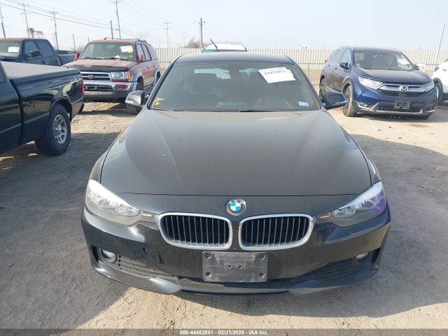 WBA3B1G50ENS78001 BMW 320i