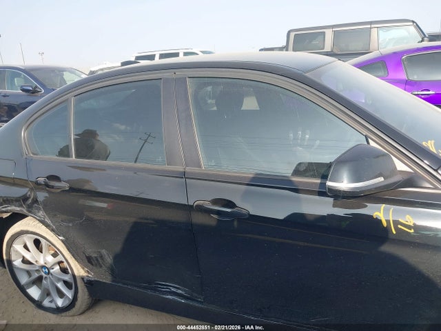 WBA3B1G50ENS78001 BMW 320i