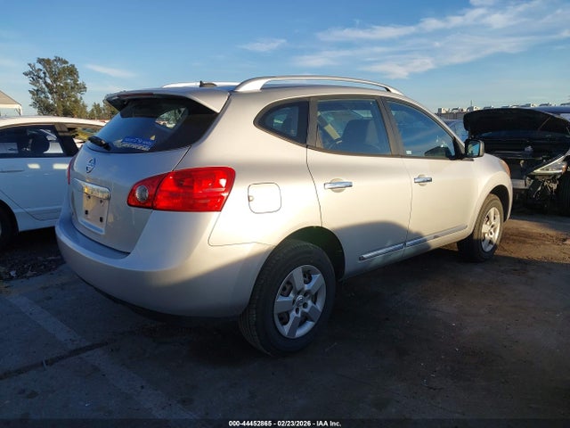 Nissan Rogue Select S 2015 JN8AS5MTXFW650917 Image 4