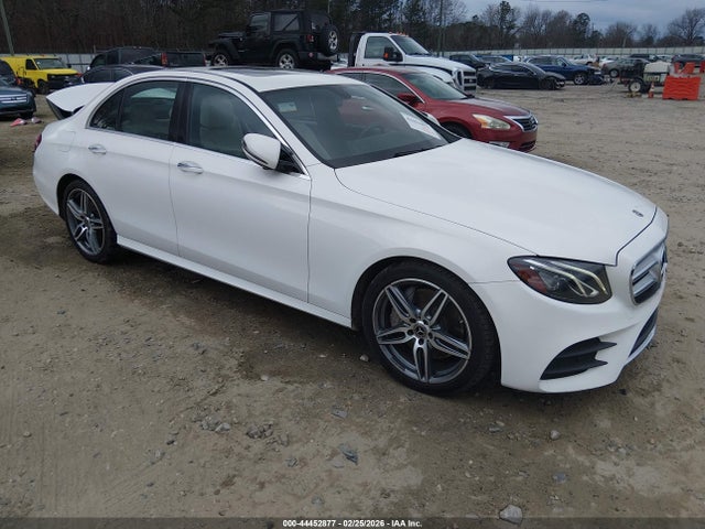 2019 MERCEDES-BENZ E 300 WDDZF4JB3KA525229
