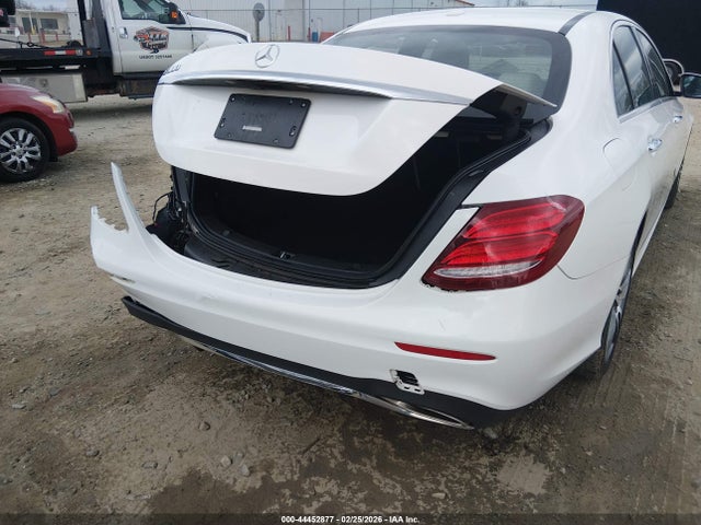 Auction sale of the 2019 Mercedes-benz E 300, vin: WDDZF4JB3KA525229, lot number: 44452877