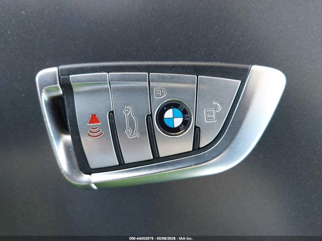 Продаж на аукціоні авто 2022 Bmw M5 Cs, vin: WBS73CH06NCJ05135, номер лоту: 44452879