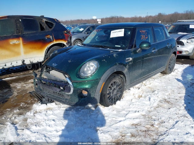 2018 MINI HARDTOP WMWXU1C58J2F80779 Photo 1