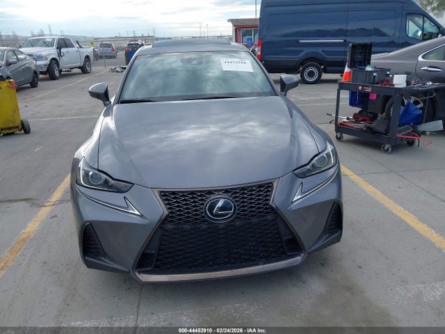 Продаж на аукціоні авто 2018 Lexus Is 300, vin: JTHBA1D21J5071301, номер лоту: 44452910