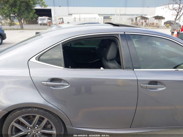 Продаж на аукціоні авто 2018 Lexus Is 300, vin: JTHBA1D21J5071301, номер лоту: 44452910