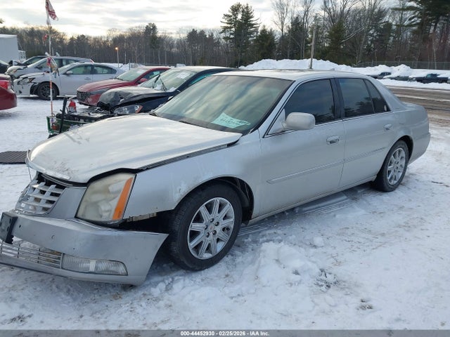 2011 CADILLAC DTS 1G6KH5E67BU113373 Photo 1