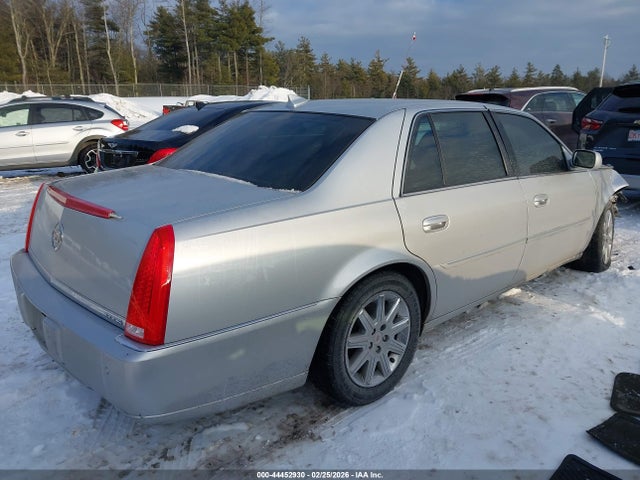 2011 CADILLAC DTS 1G6KH5E67BU113373 Photo 3