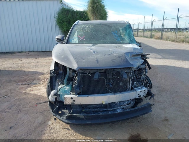 5TDKKRFH8GS503285 Toyota Highlander Xle V6