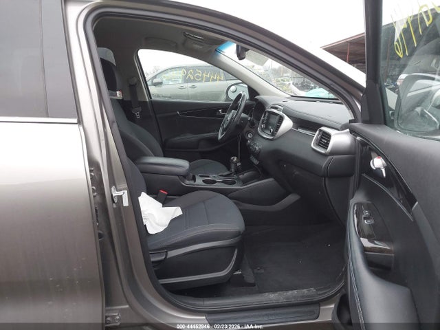 Aukcja sprzedaży 2017 Kia Sorento 2.4l Lx, vin: 5XYPG4A31HG294847, numer aukcji: 44452946