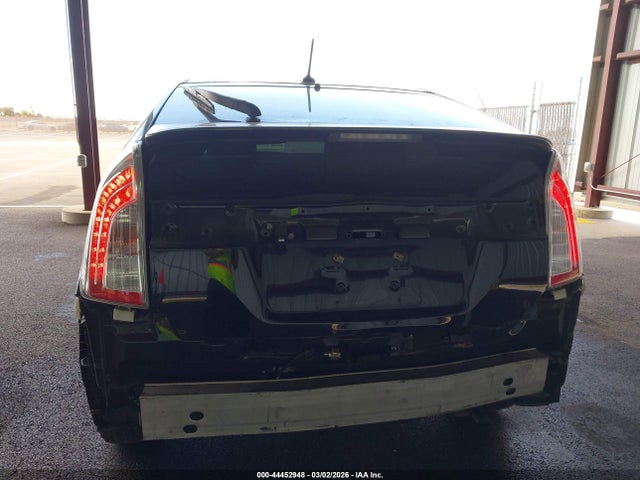 Toyota Prius Three 2015 JTDKN3DU9F0473235 Image 6