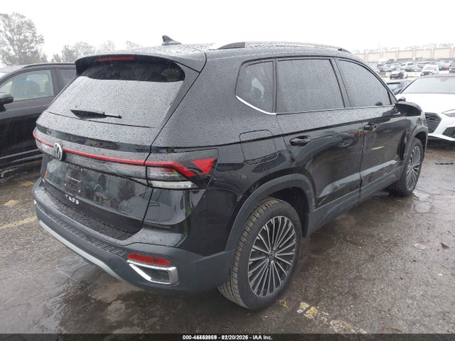 3VVEC7B25SM012604 Volkswagen Taos 1.5t Se