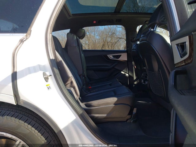 2019 AUDI Q7 WA1LHAF77KD032997 Photo 7