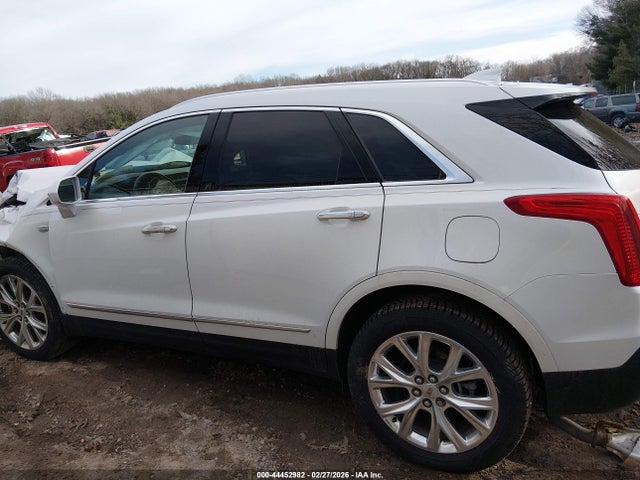 44452982 :رقم المزاد ، 1GYKNDRS2JZ139088 vin ، 2018 Cadillac Xt5 Luxury مزاد بيع