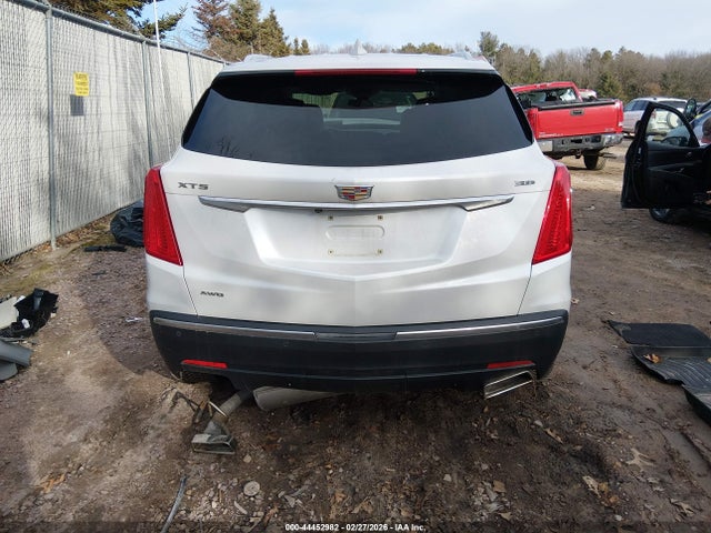 44452982 :رقم المزاد ، 1GYKNDRS2JZ139088 vin ، 2018 Cadillac Xt5 Luxury مزاد بيع