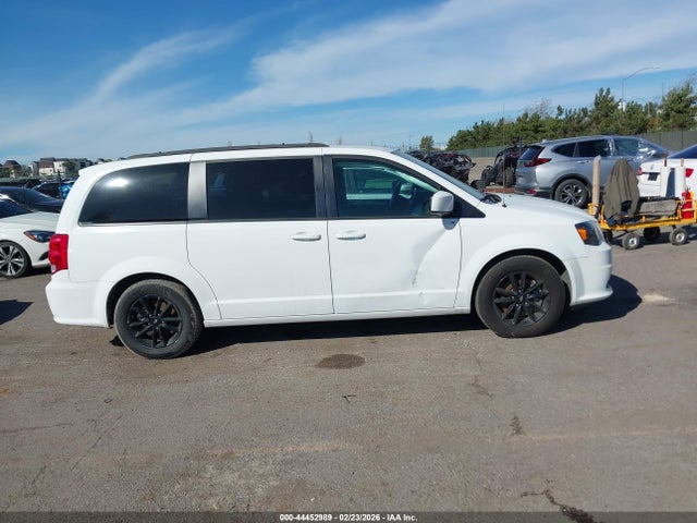 2C4RDGEG8KR739913 Dodge Grand Caravan Gt