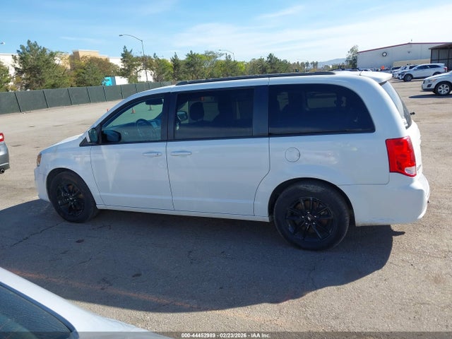2C4RDGEG8KR739913 Dodge Grand Caravan Gt
