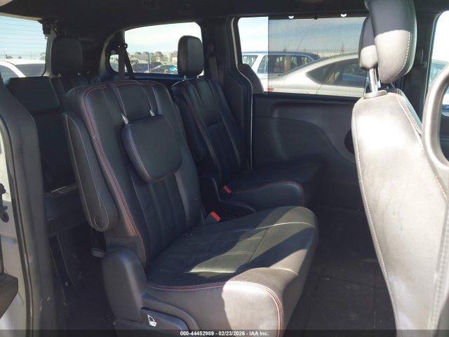 2C4RDGEG8KR739913 Dodge Grand Caravan Gt