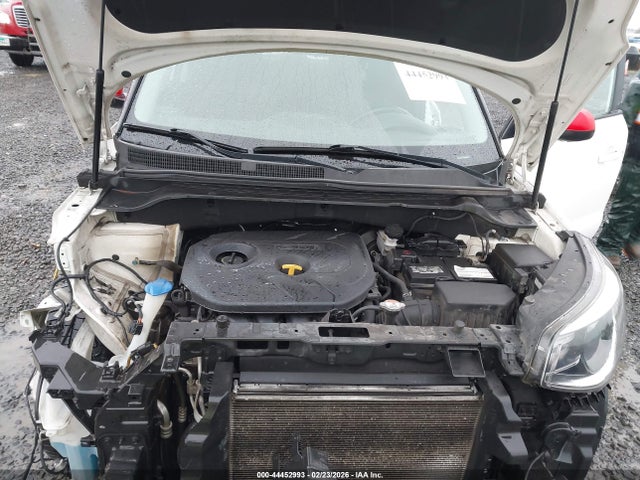 KNDJP3A59J7598898 KIA SOUL +