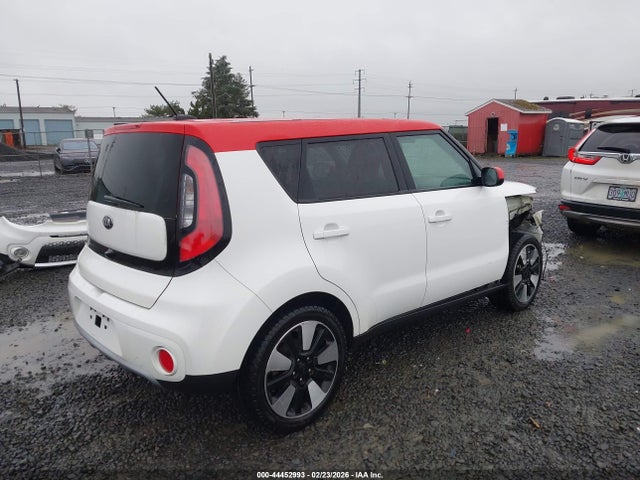 KNDJP3A59J7598898 KIA SOUL +