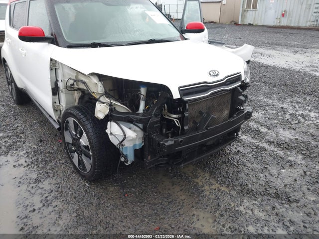 KNDJP3A59J7598898 KIA SOUL +