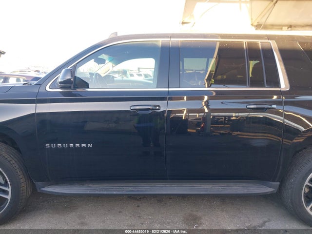 Chevrolet Suburban Ls 2018 1GNSCGKC2JR214430 Image 15
