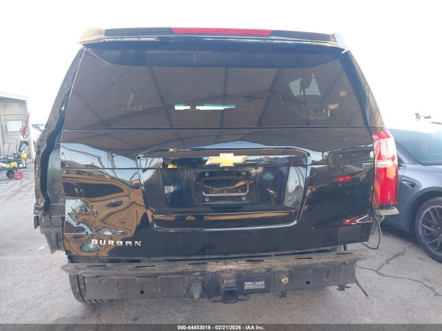 Chevrolet Suburban Ls 2018 1GNSCGKC2JR214430 Image 17