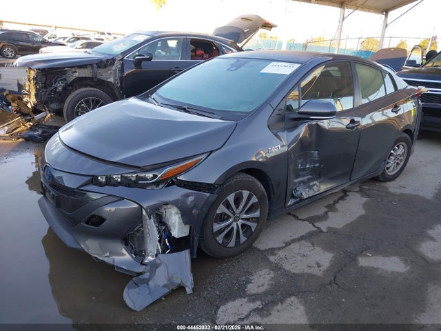 JTDKAMFPXN3211021 Toyota Prius Prime Xle