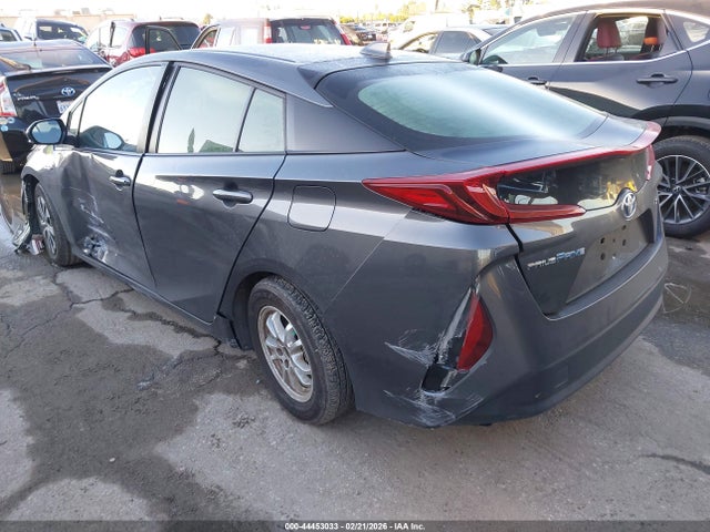 JTDKAMFPXN3211021 Toyota Prius Prime Xle