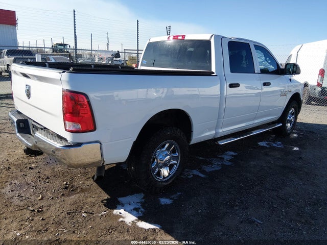 2017 RAM 2500 3C6UR4CJ7HG536638 Photo 3