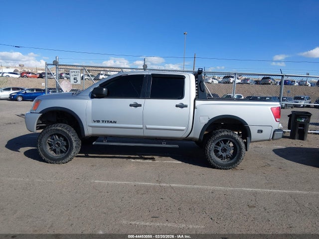 Nissan TITAN SV 2015 1N6BA0EC5FN510247 Image 14