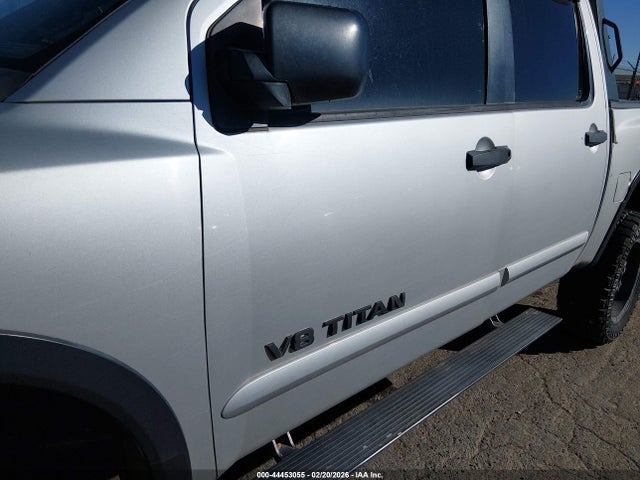Nissan TITAN SV 2015 1N6BA0EC5FN510247 Image 18