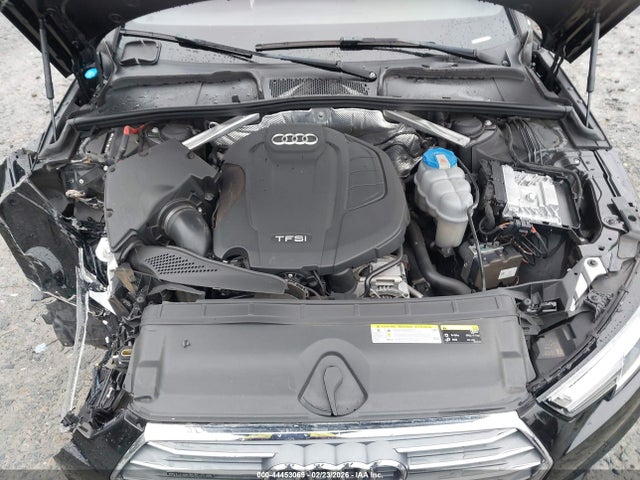 2017 Audi A4 2.0t Premium მანქანა იყიდება აუქციონზე, vin: WAUENAF45HN030663, აუქციონის ნომერი: 44453069