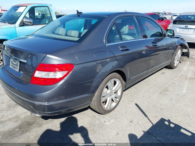 Продажа на аукционе авто 2008 Mercedes-benz C 300 Luxury/sport, vin: WDDGF54X28F051676, номер лота: 44453092