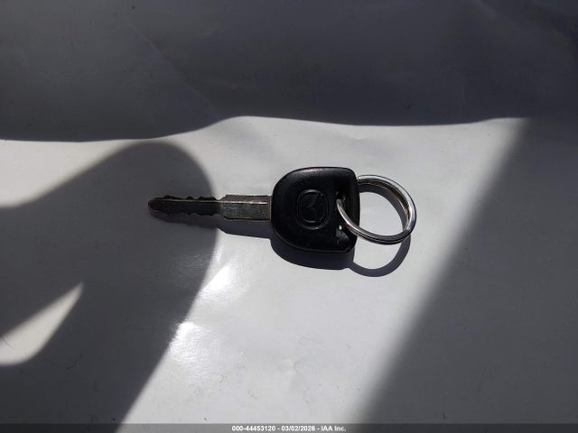 44453120 :رقم المزاد ، JM1DE1KY2D0156297 vin ، 2013 Mazda Mazda2 Sport مزاد بيع