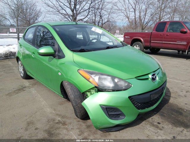 44453120 :رقم المزاد ، JM1DE1KY2D0156297 vin ، 2013 Mazda Mazda2 Sport مزاد بيع