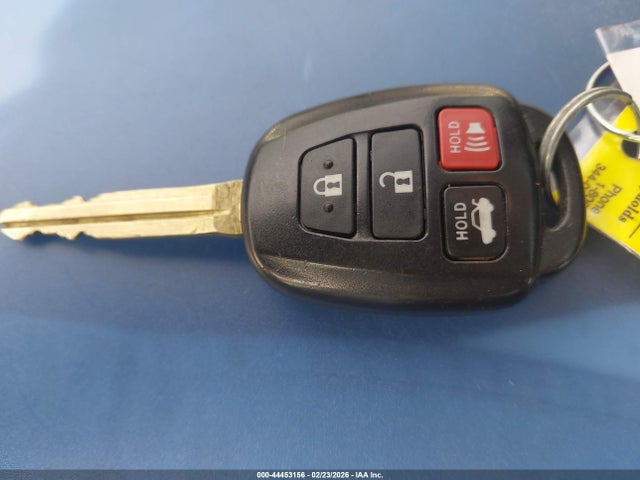 4T1BF1FK1FU042759 Toyota CAMRY SE