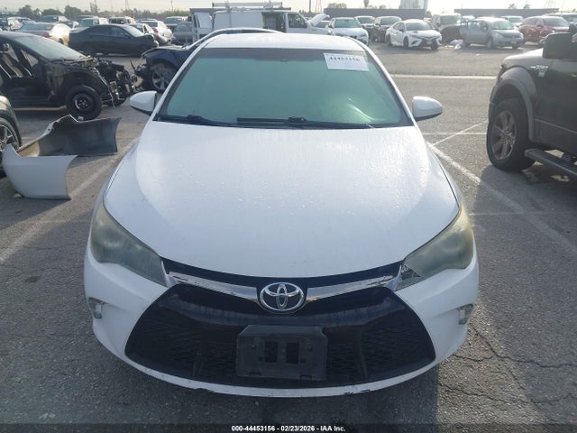 4T1BF1FK1FU042759 Toyota CAMRY SE