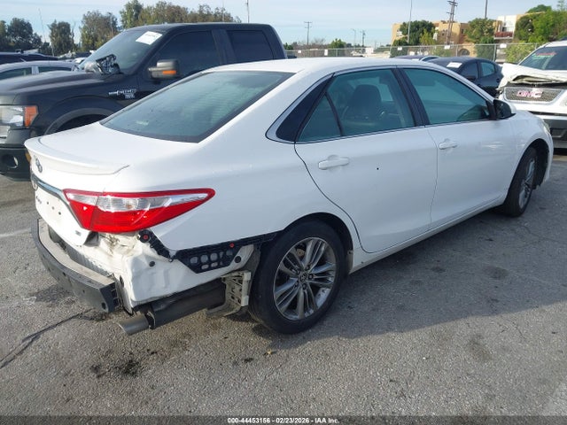 4T1BF1FK1FU042759 Toyota CAMRY SE